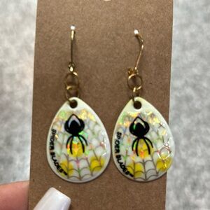 Spider earrings